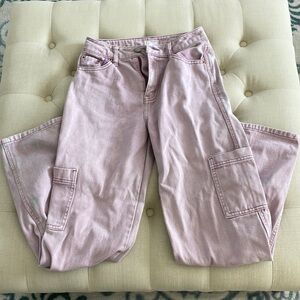 Light pink/purple cargo pants